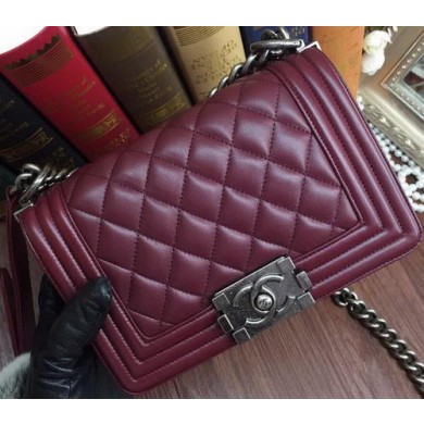 Fashion Boy Chanel Flap Shoulder Bags Sheepskin Leather A67085 Burgundy JK786OM51