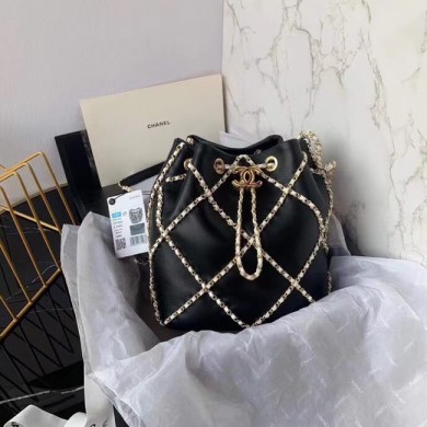 Replica Chanel drawstring bag Lambskin AS2386 black & white JK3446Yn66